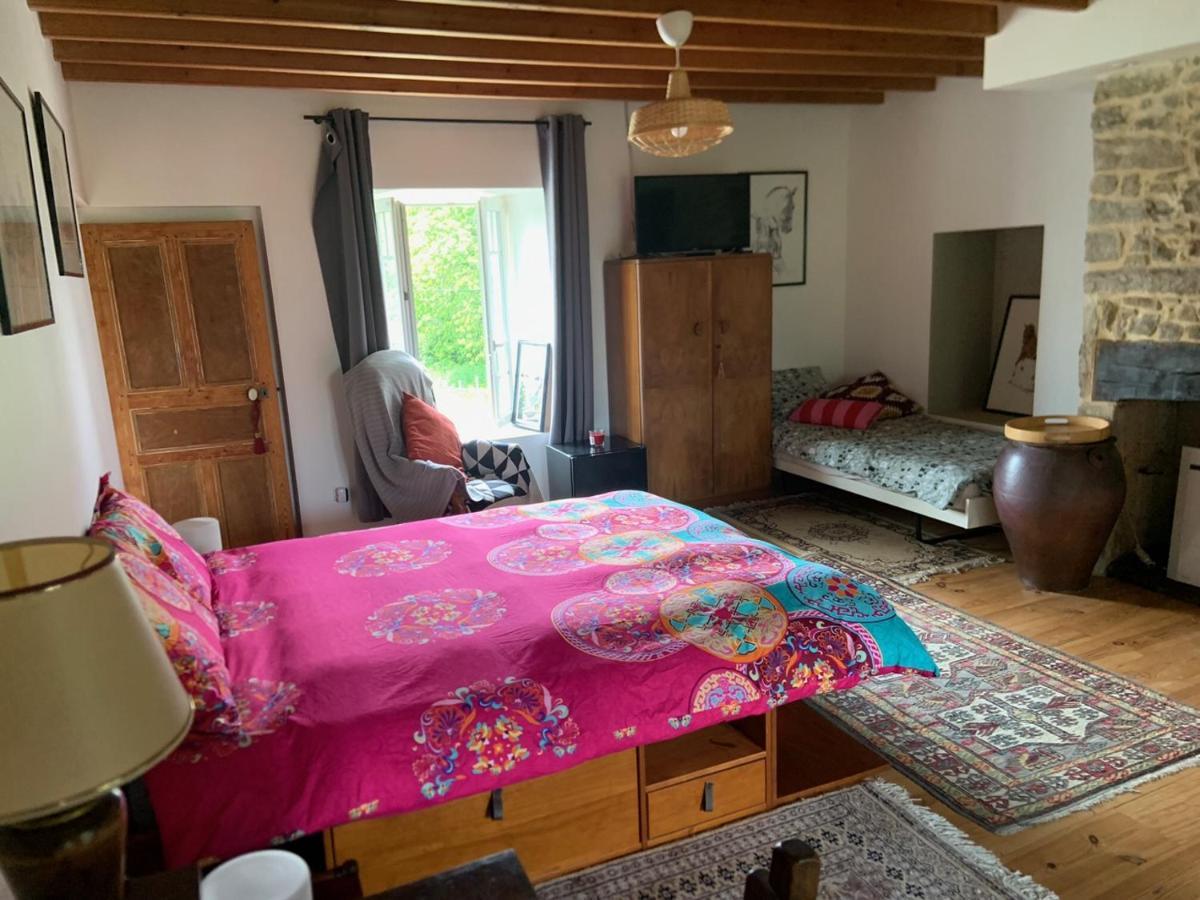 Decouverte D'Un Haras Proche Du Mont St Michel Hambye Extérieur photo